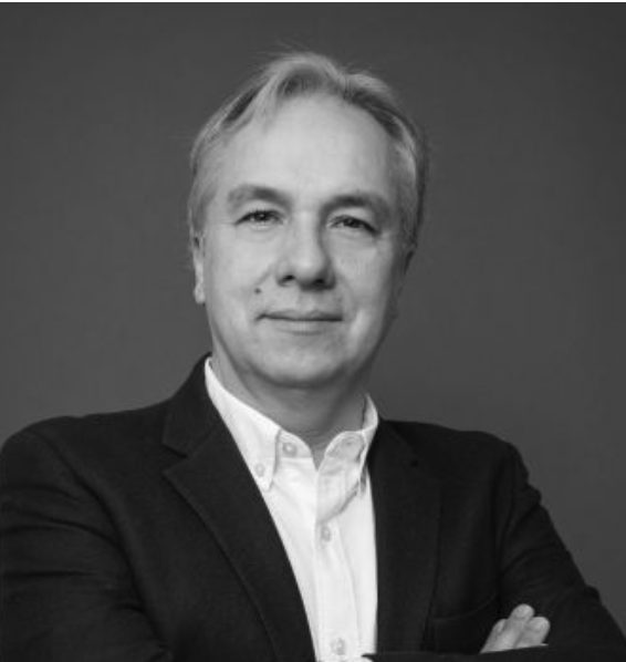 Ernesto Solís